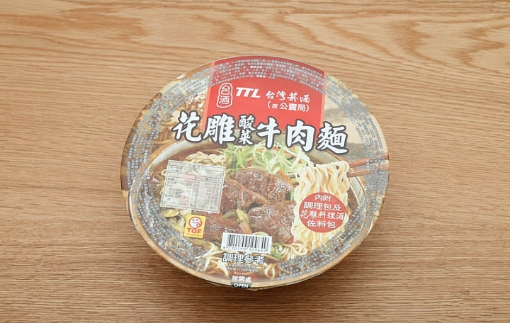 台酒花雕酸菜牛肉麵商品照片