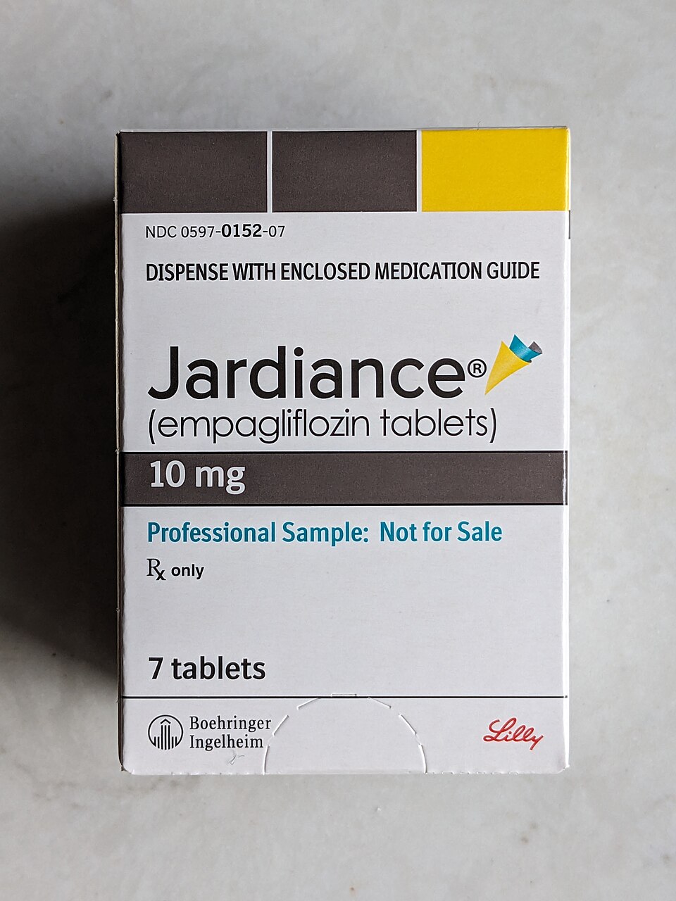 美國 Jardiance 10 mg 專業人員樣品外盒,盒面標示 Professional Sample: Not for Sale