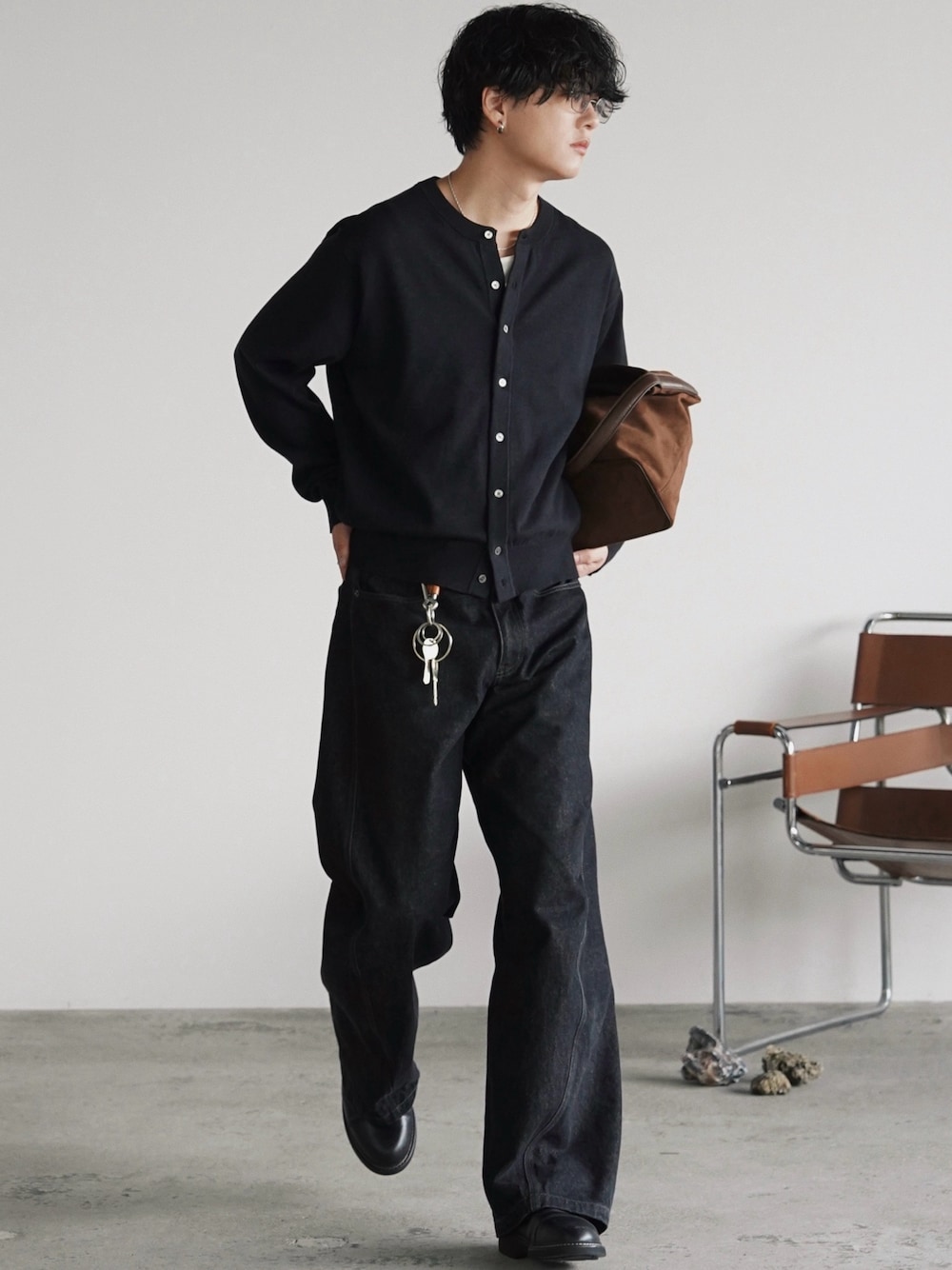 WEAR 日本男裝實穿，展示開襟針織衫的另一組搭配
