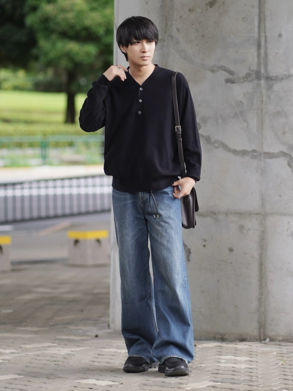 WEAR 日本男裝實穿，展示針織上衣的另一組搭配