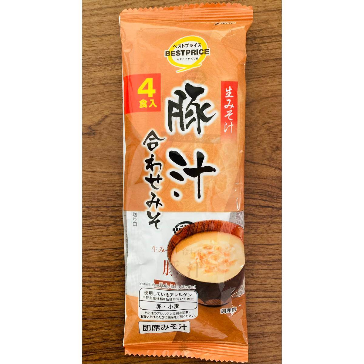 トップバリュ「生みそ汁 豚汁 4食」外袋實拍