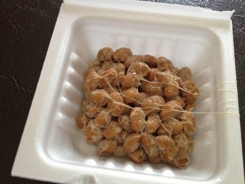 あづま食品國產中粒納豆開封後豆粒
